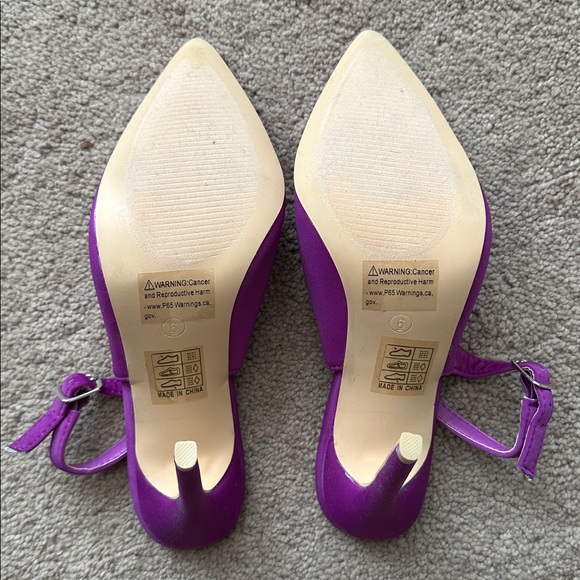NWOT Purple point-toed heels - Picture 4 of 4